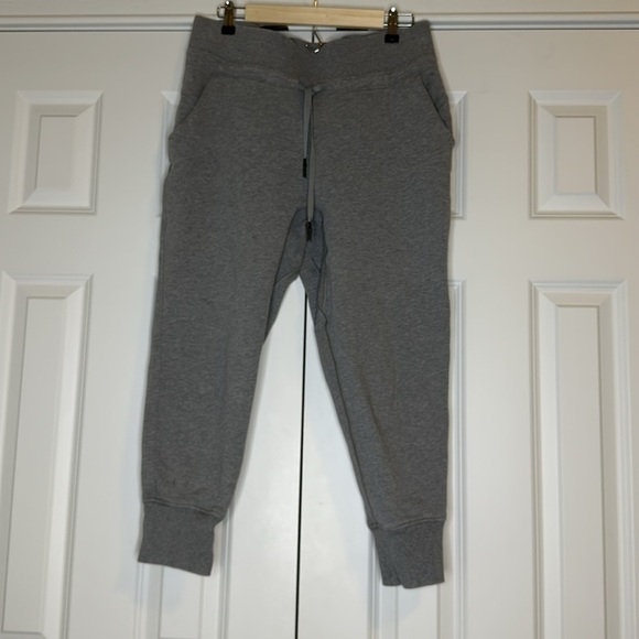 lululemon athletica Pants - Lululemon Press Pause Jogger
Heathered Core Medium Grey